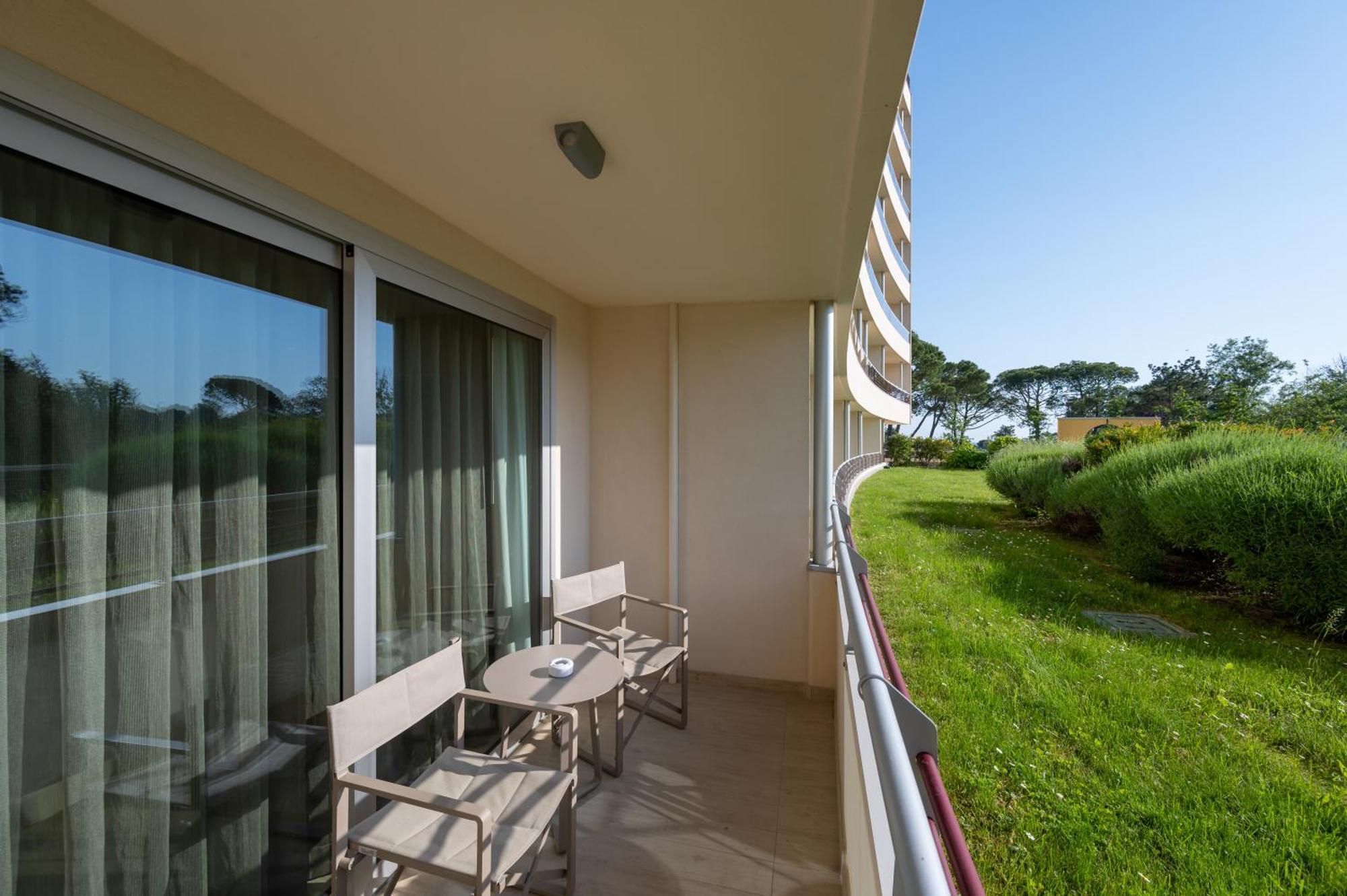 Laguna Park Hotel 4Superior Bibione Exterior photo