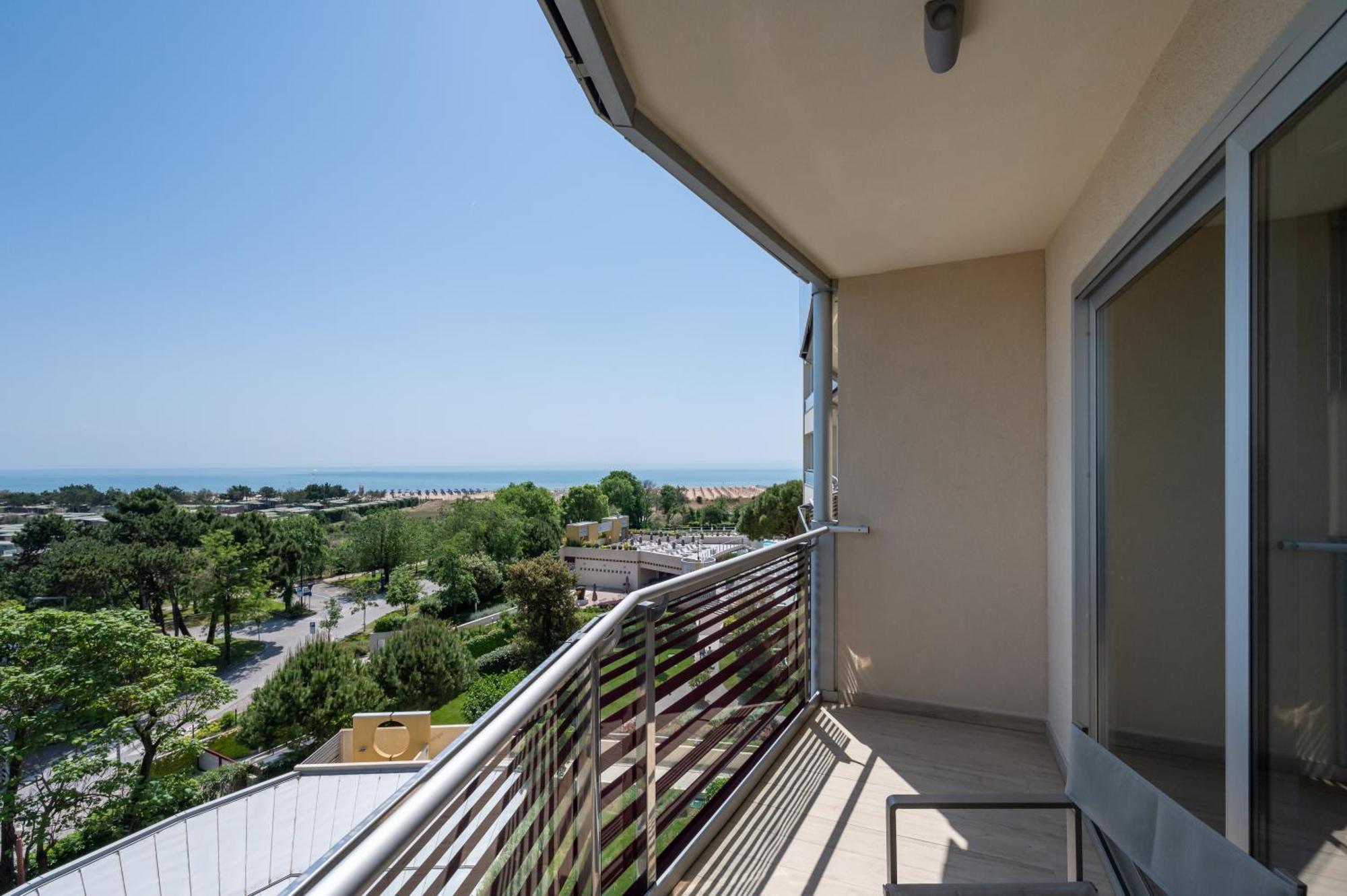 Laguna Park Hotel 4Superior Bibione Exterior photo
