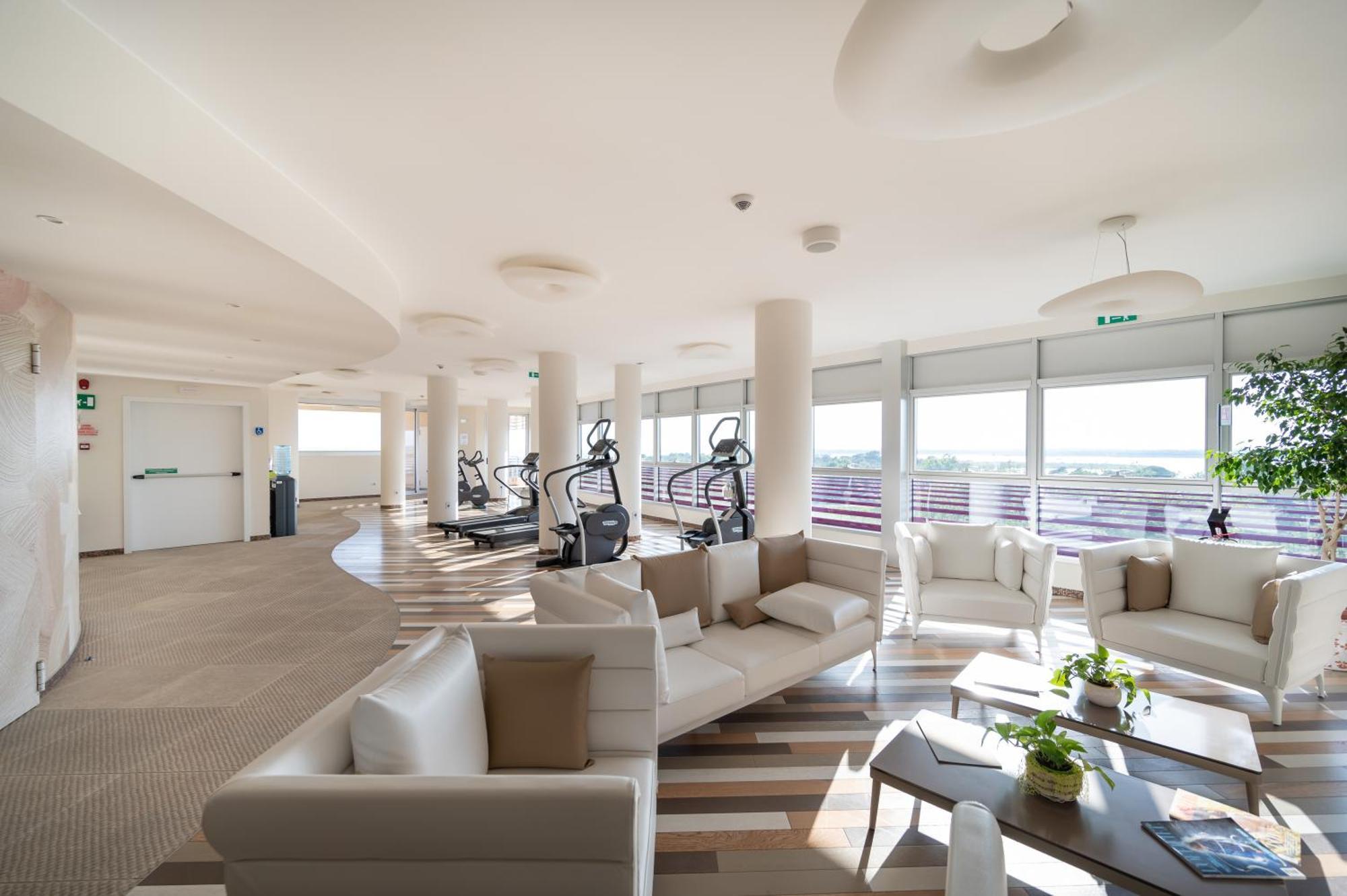 Laguna Park Hotel 4Superior Bibione Exterior photo